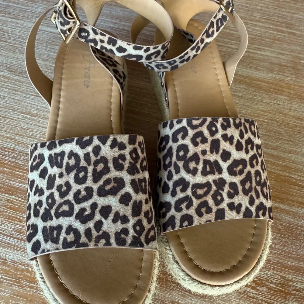 Forever Leopard Print Open‎ Toe Ankle Strap Espadrille Size 10